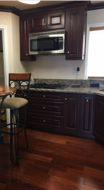 2725 Menlo Ave- Luxury One Bedroom w/ Jacuzzi Tub – photo 1