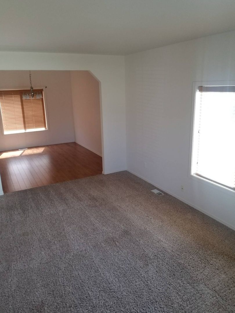 Moses Lake House: 4727 Warbler