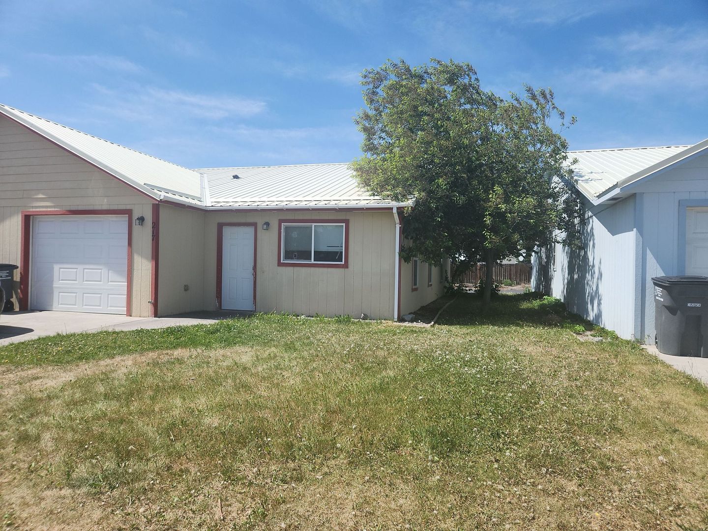 Ephrata Apartment: 215-217 K Street