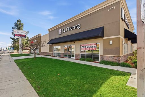 8,500 SF of Retail Space Available in Bakersfield, CA 93309 – photo 1