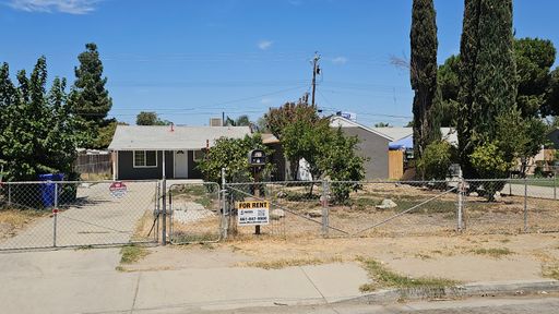 NEWLY RENOVATED – TWO HOMES ON ONE LOT | NORTH BAKERSFIELD – photo 1