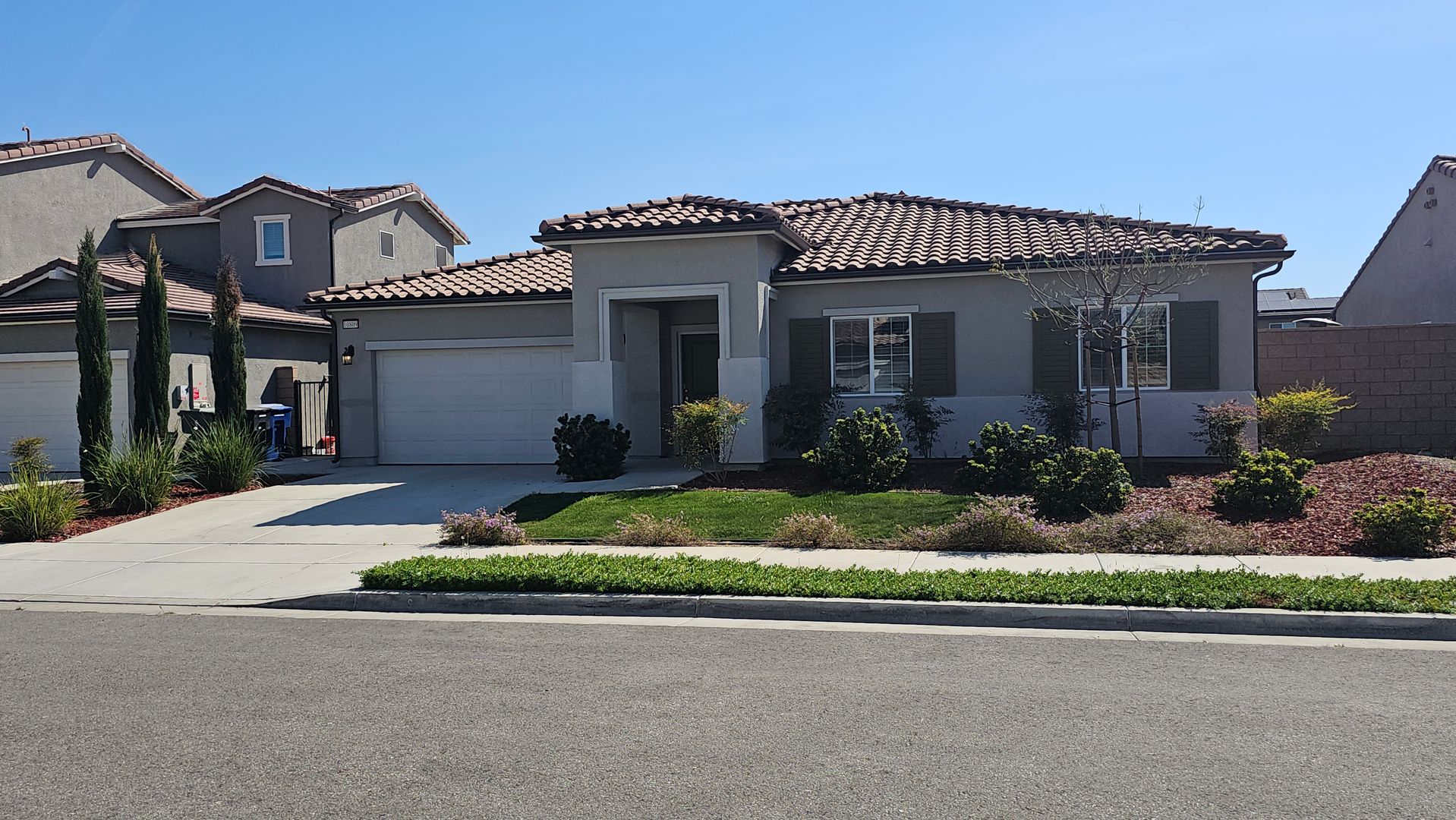 Bakersfield House: 10809 Asunsion Pl