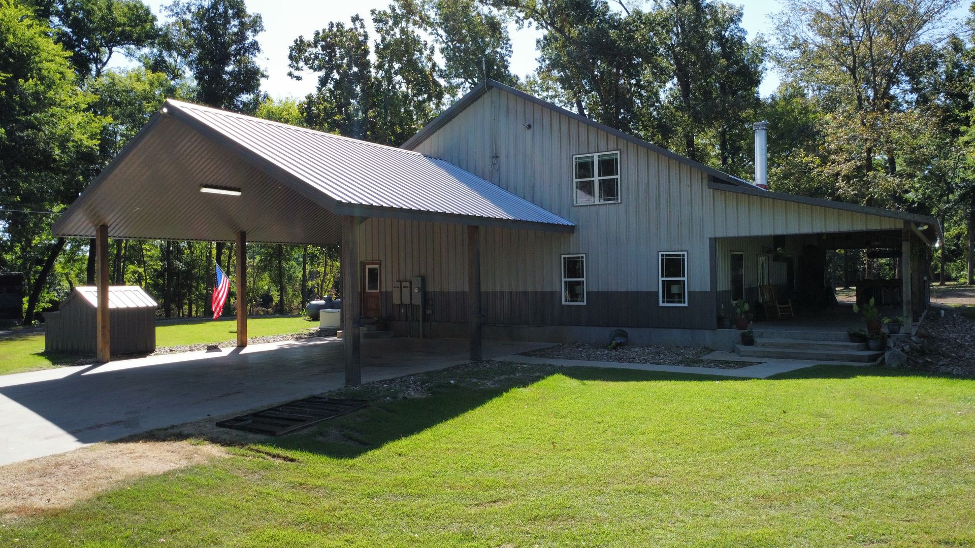 Jefferson House: 1049 County Road 3636