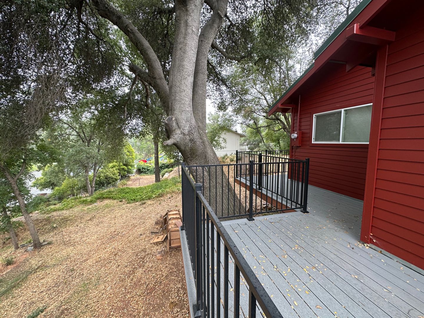 Sonora House: 435 Barretta Street