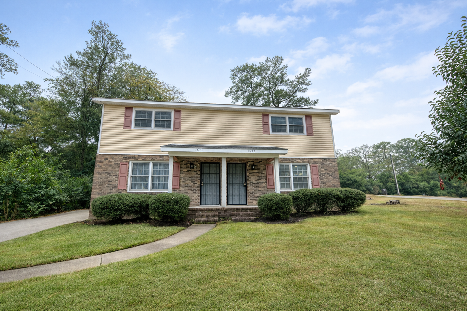 Macon House: 1636 Huntley Ridge Drive