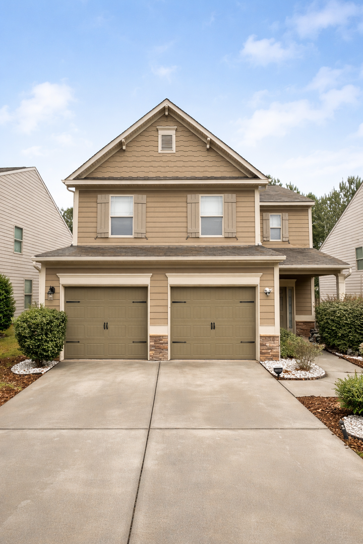 Fairburn House: 128 Worthing Lane