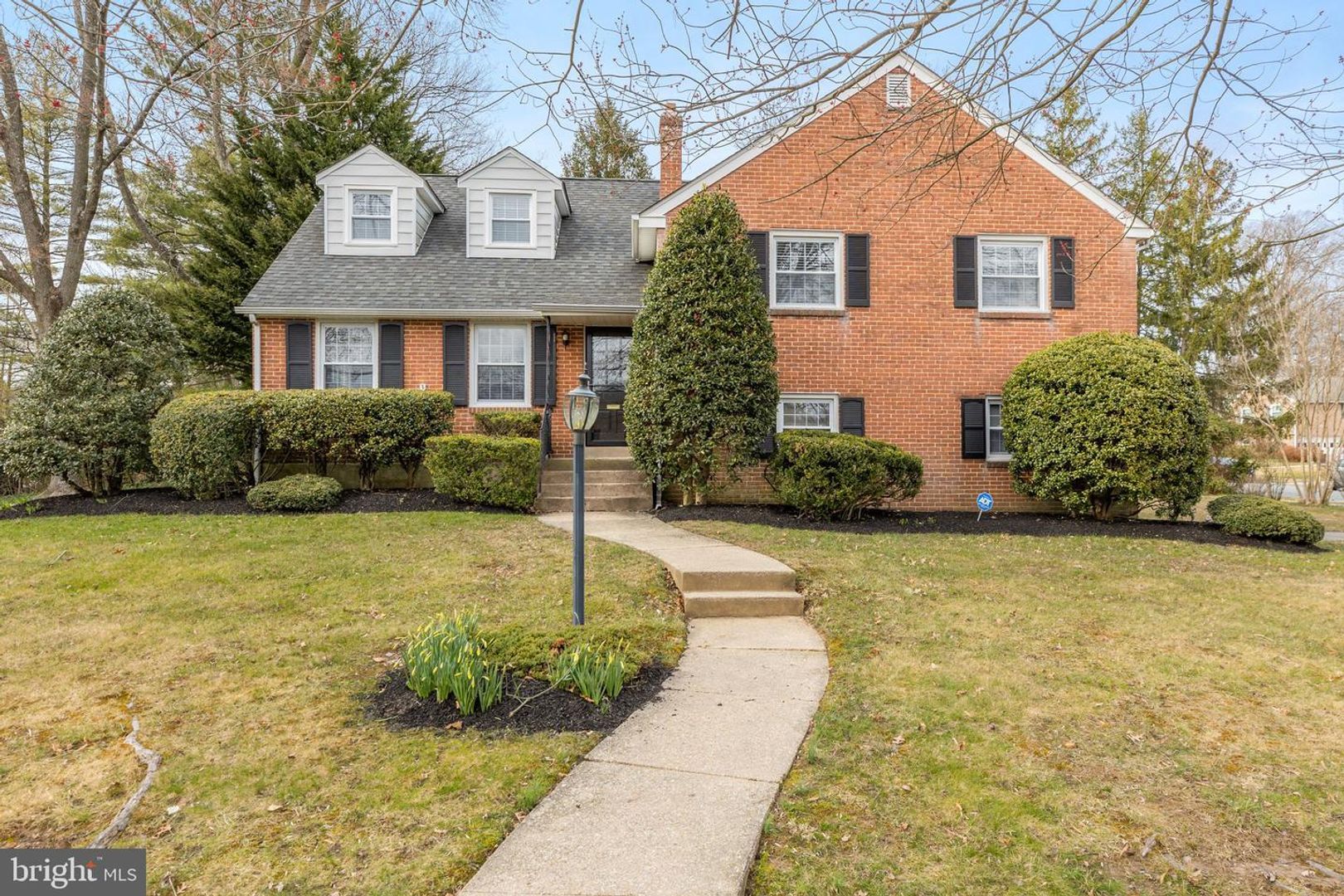 Wilmington House: 235 Prospect Dr