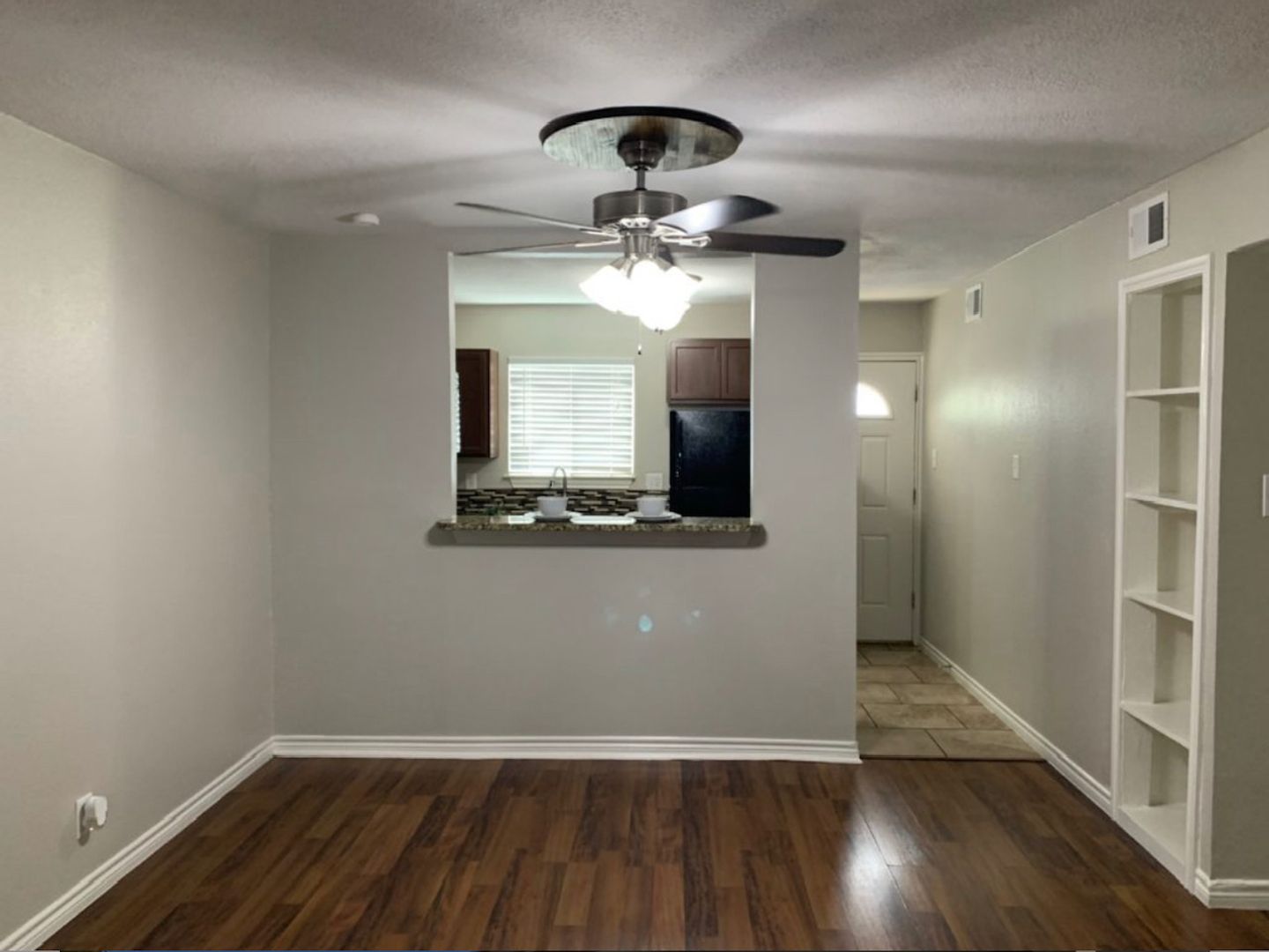 Sahara Suites Apartments