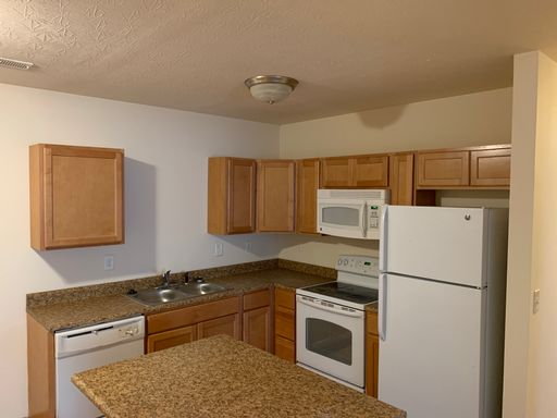Hidden Brook Apartments & Townhomes