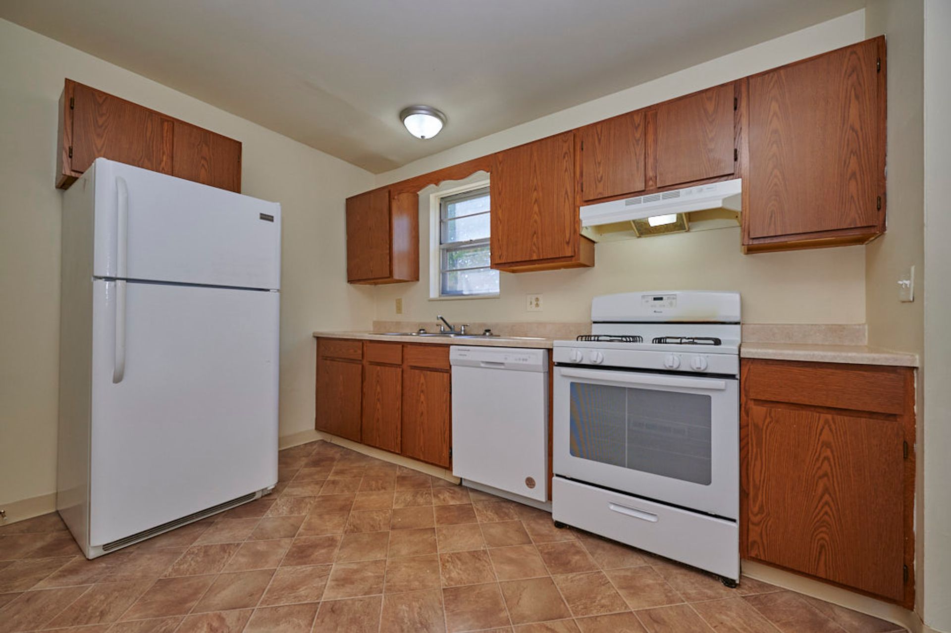 Georgetown Apartments & Townhomes 