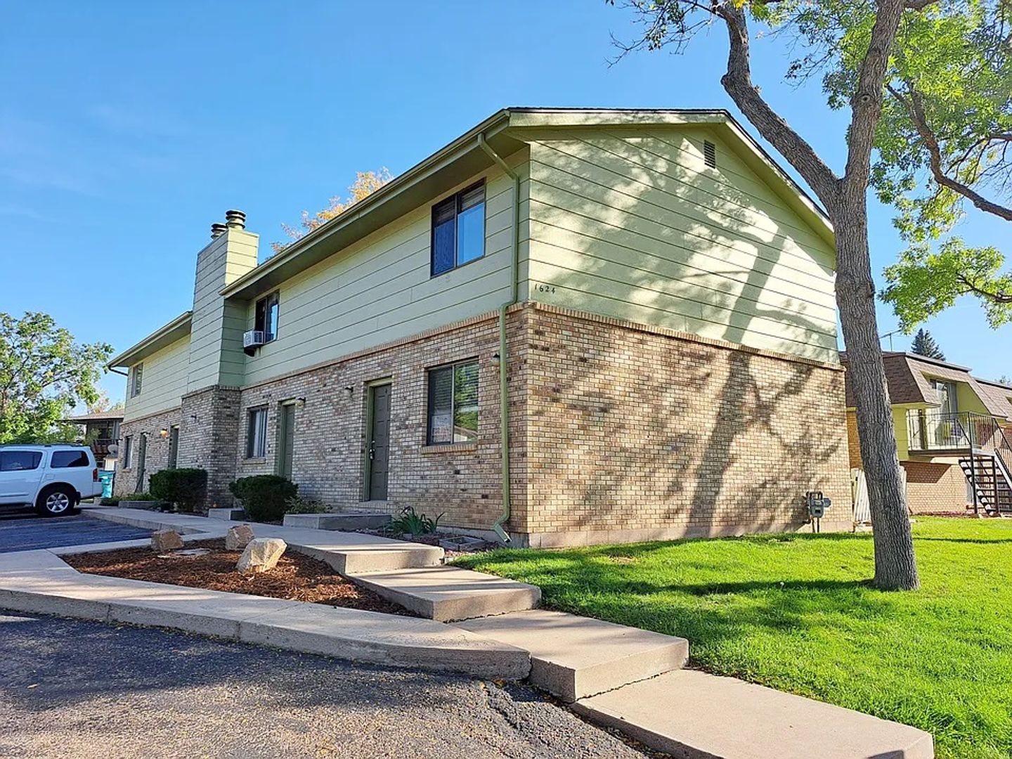 Fort Collins Townhome: 1624 Azalea Drive #2