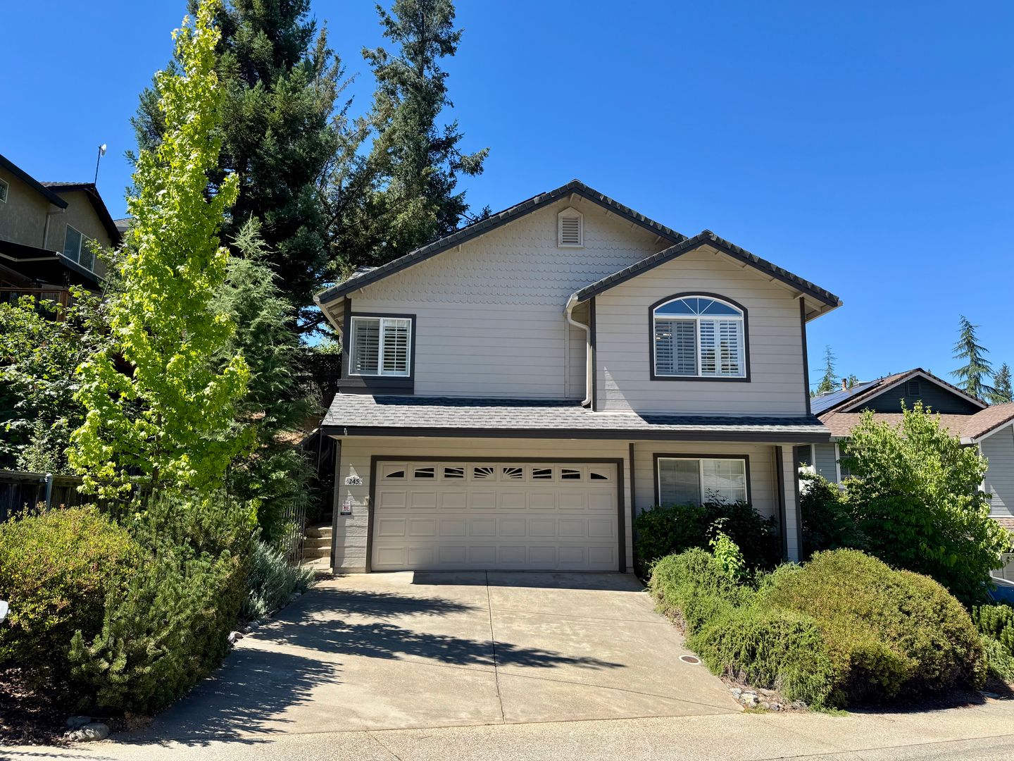 Colfax House: 245 Incline Drive