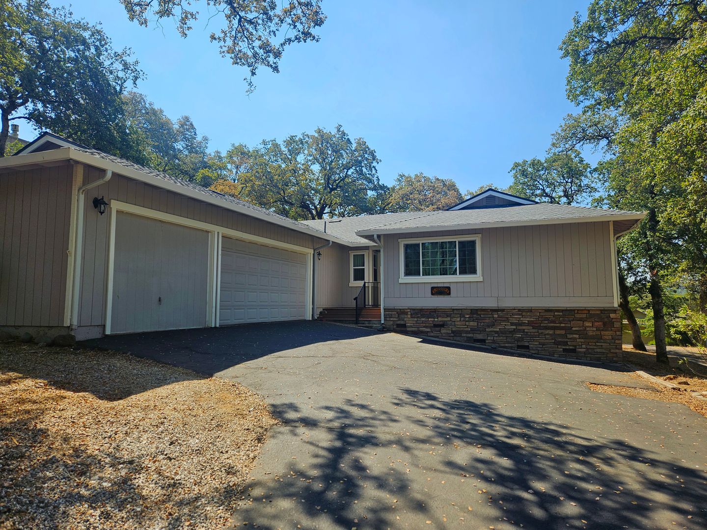 Penn Valley House: 19009 Swallow Rd