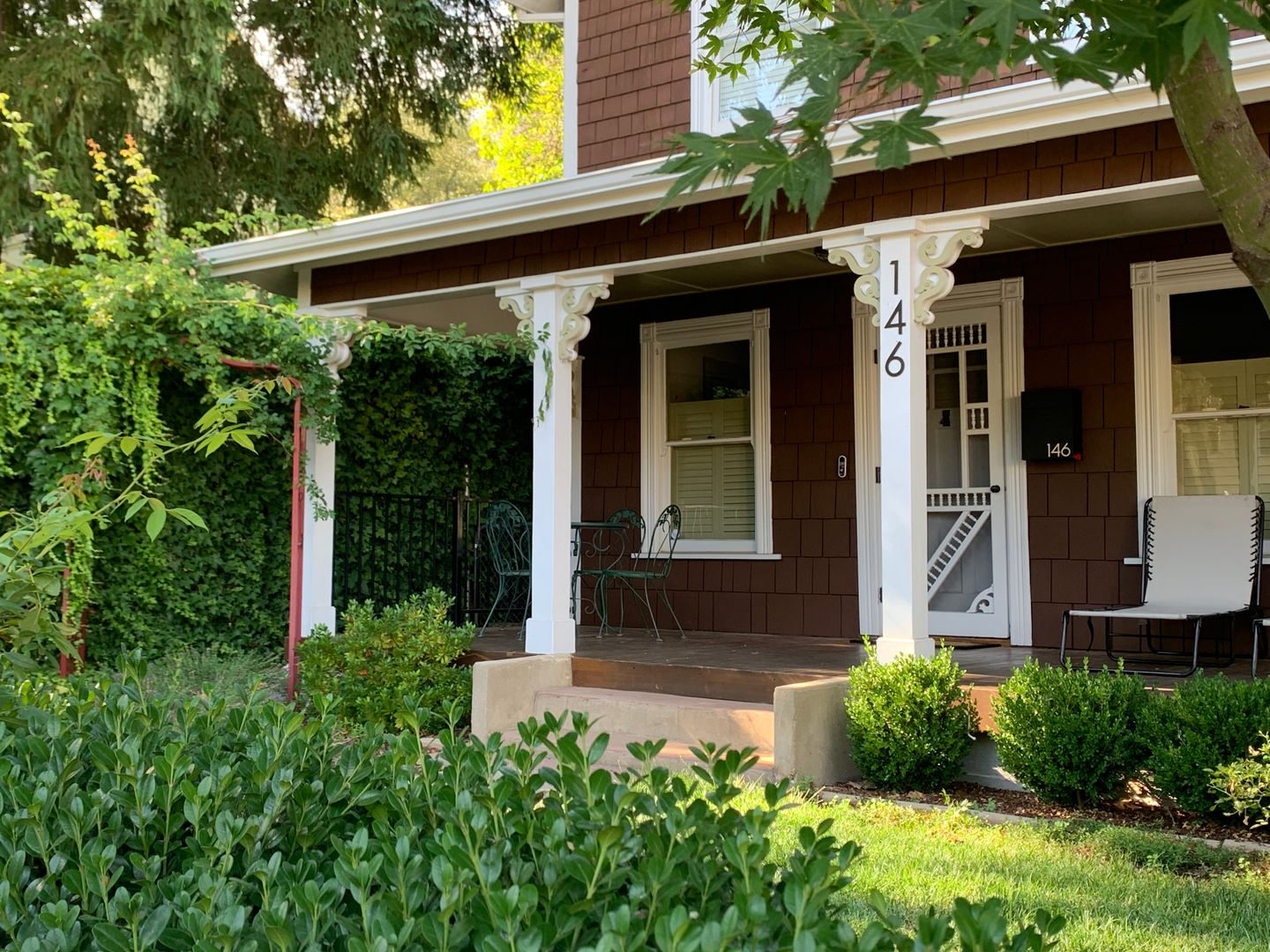 Auburn House: 146 East Placer Street