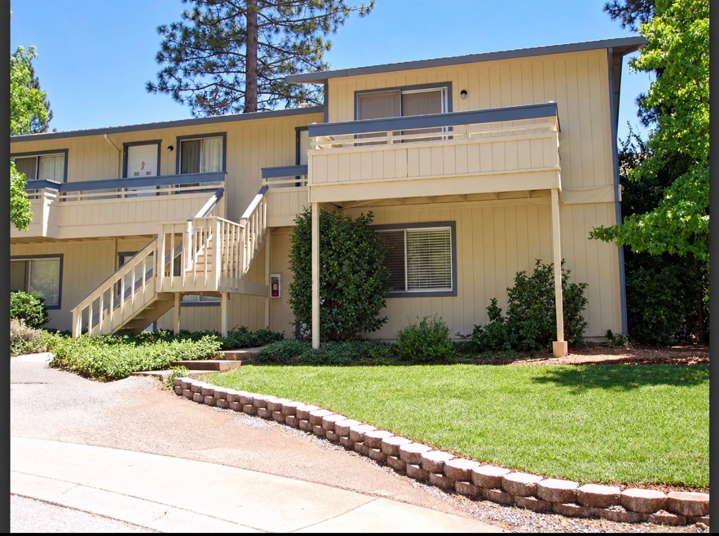 Grass Valley Apartment: 331 Northstar Place  ****