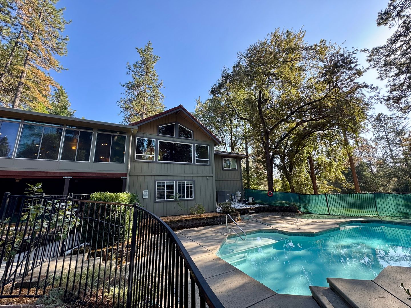 Grass Valley House: 16694 Marion way