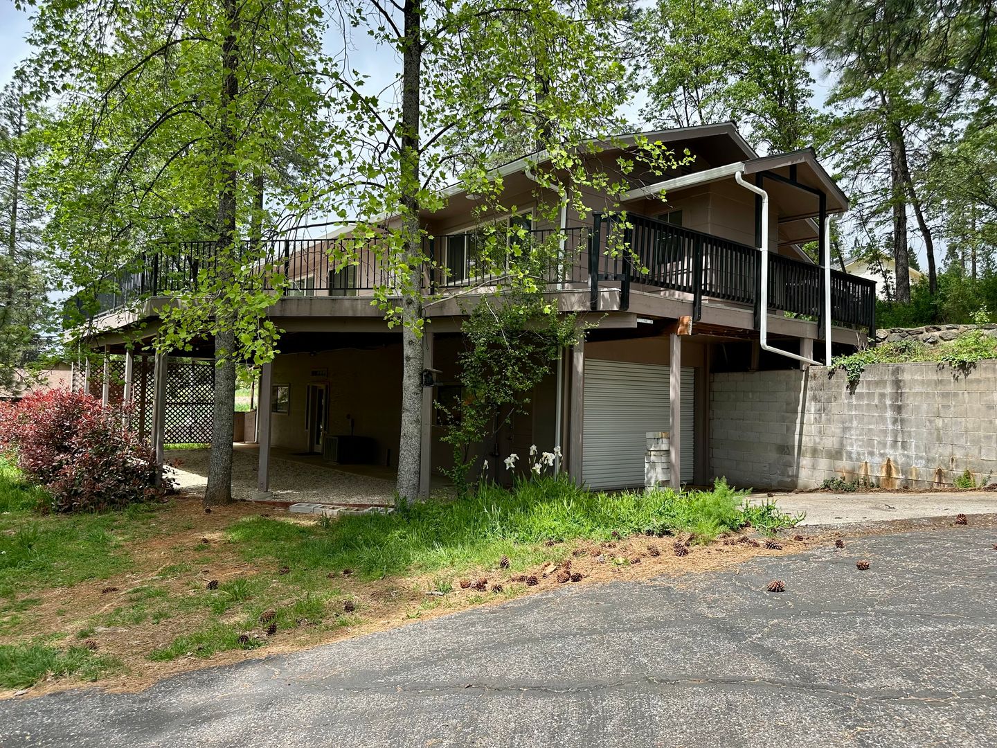 Grass Valley Apartment: 12512 Polaris