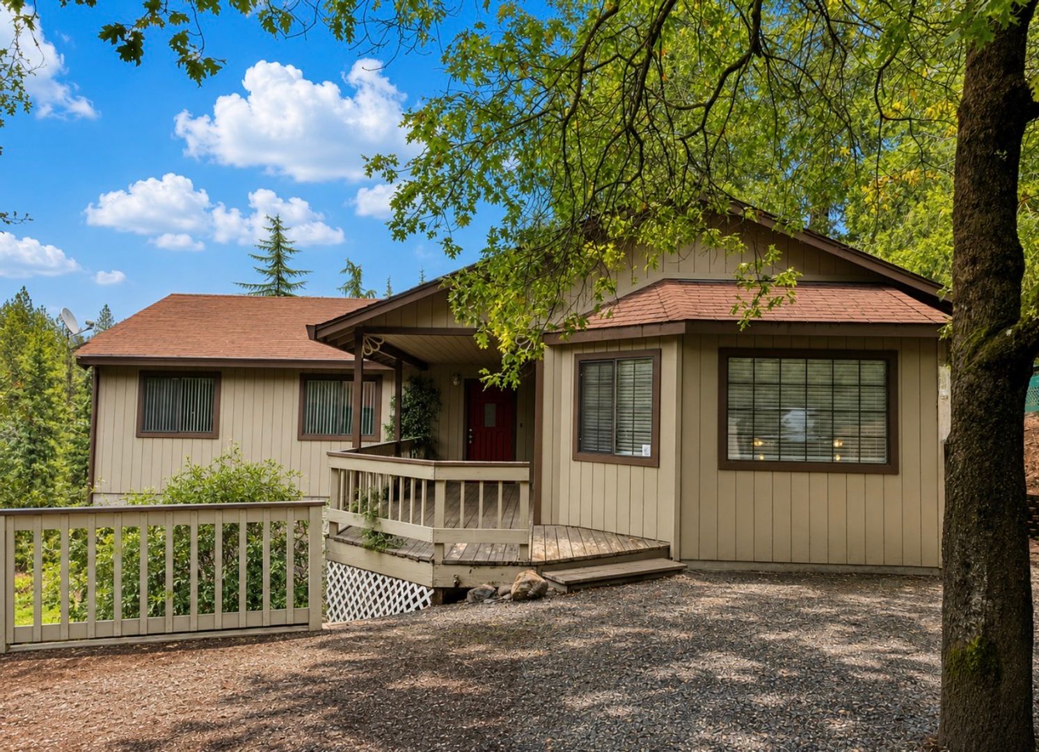Grass Valley House: 17519 Alexandra Way