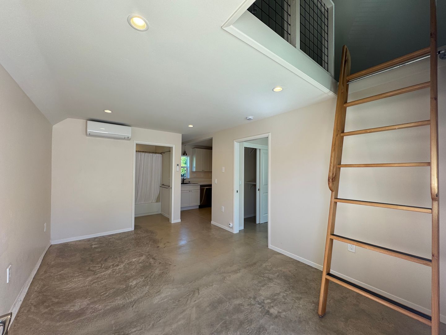 Grass Valley Apartment: 457 S. Auburn Street