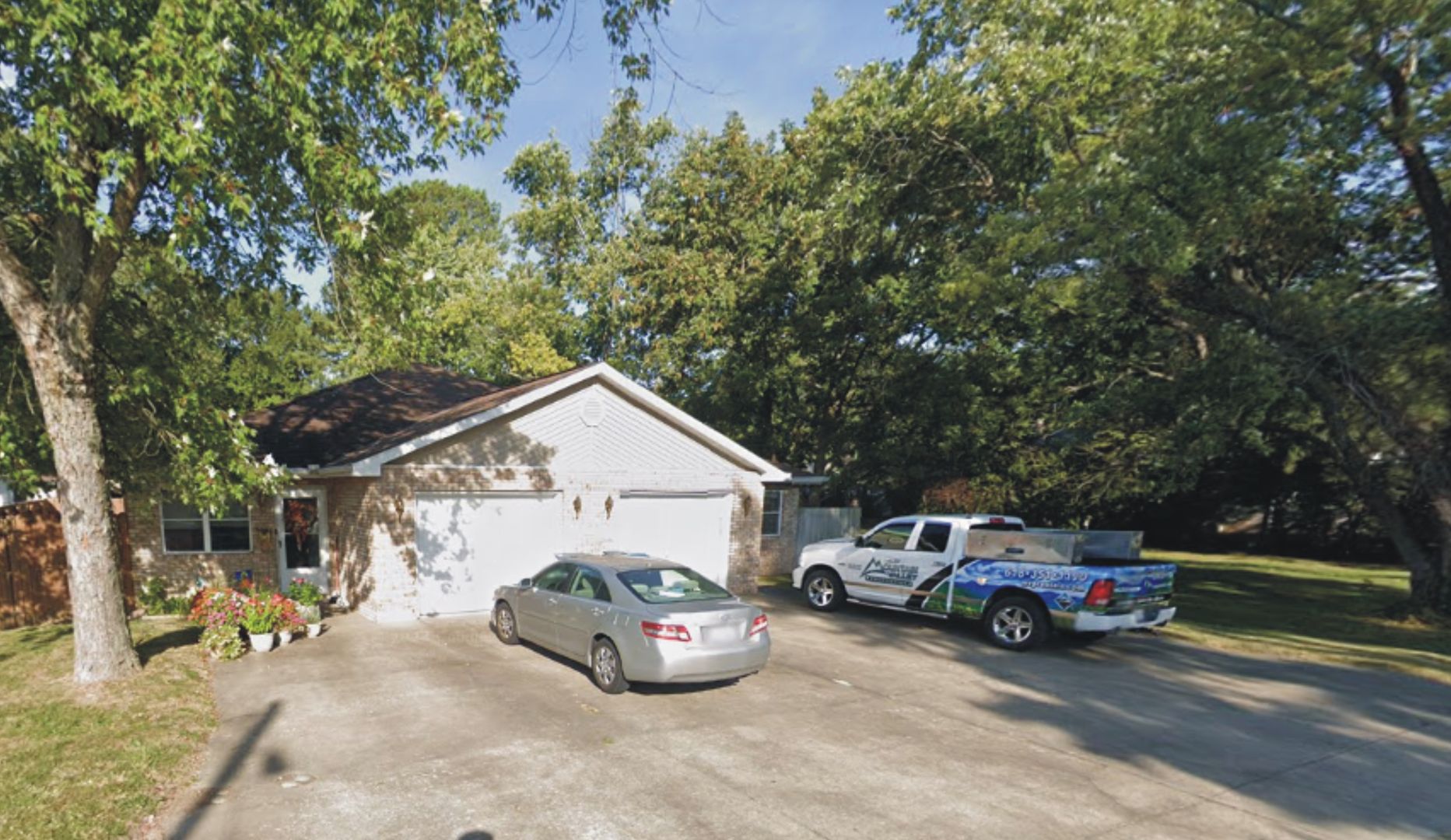 Marion Apartment: 1404 N. Garfield Street