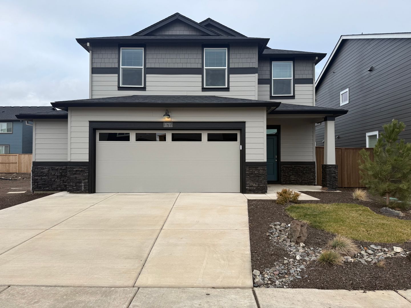 Bend House: 21721 SE Stromboli Lane