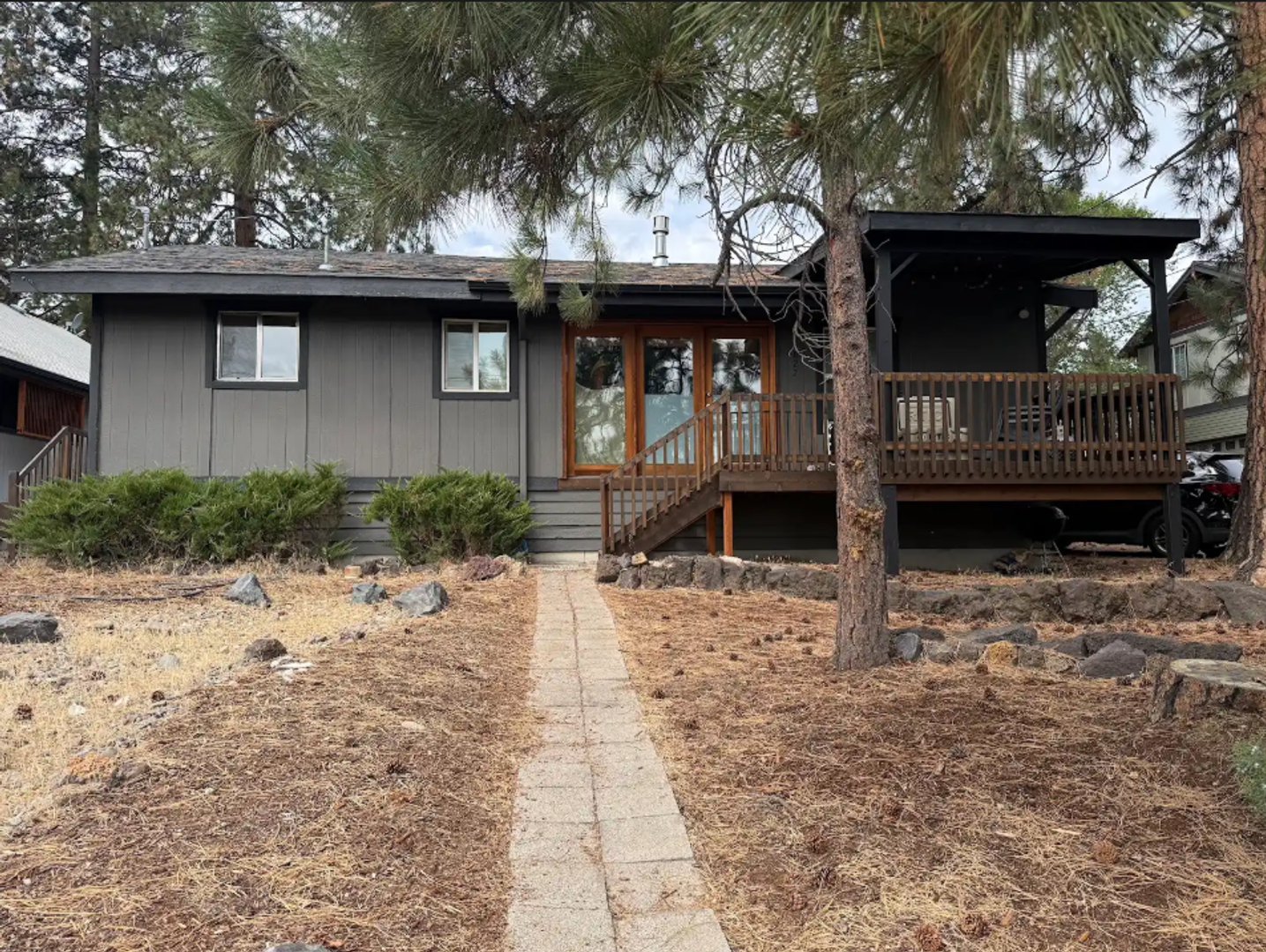Bend House: 1027 NW 13th Street