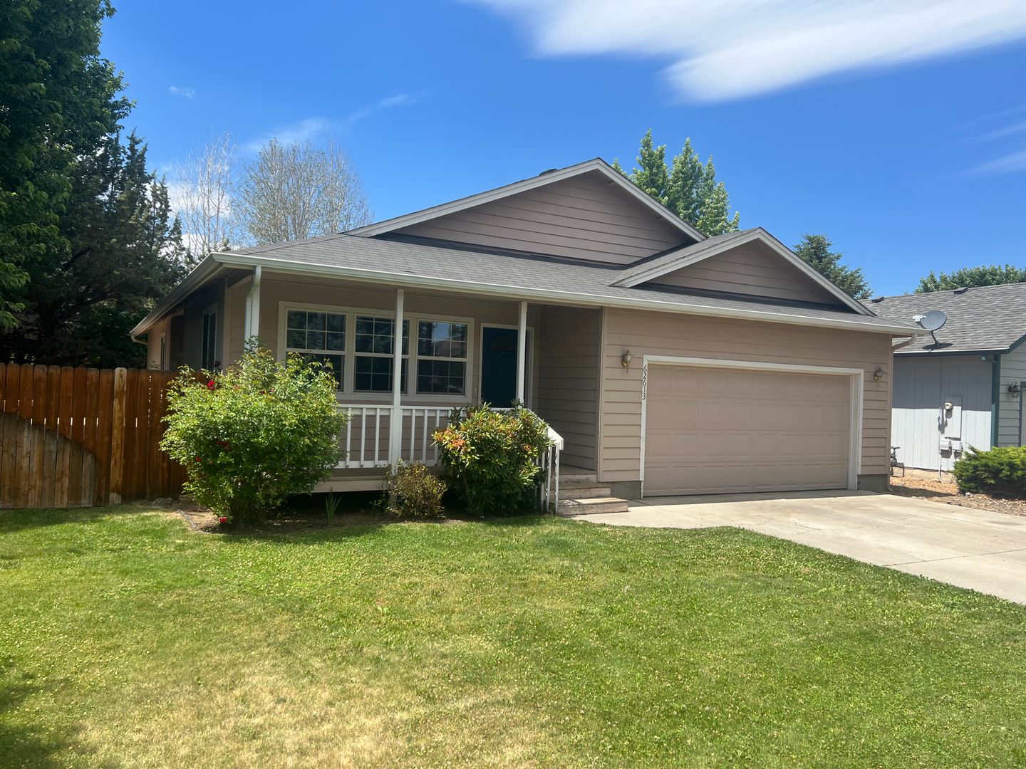 Bend House: 62613 Hawkview Rd.