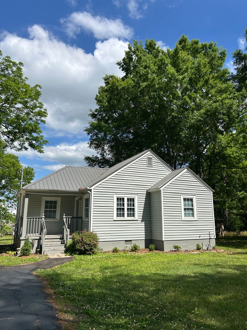 Chickamauga House: 217 Longwood Street