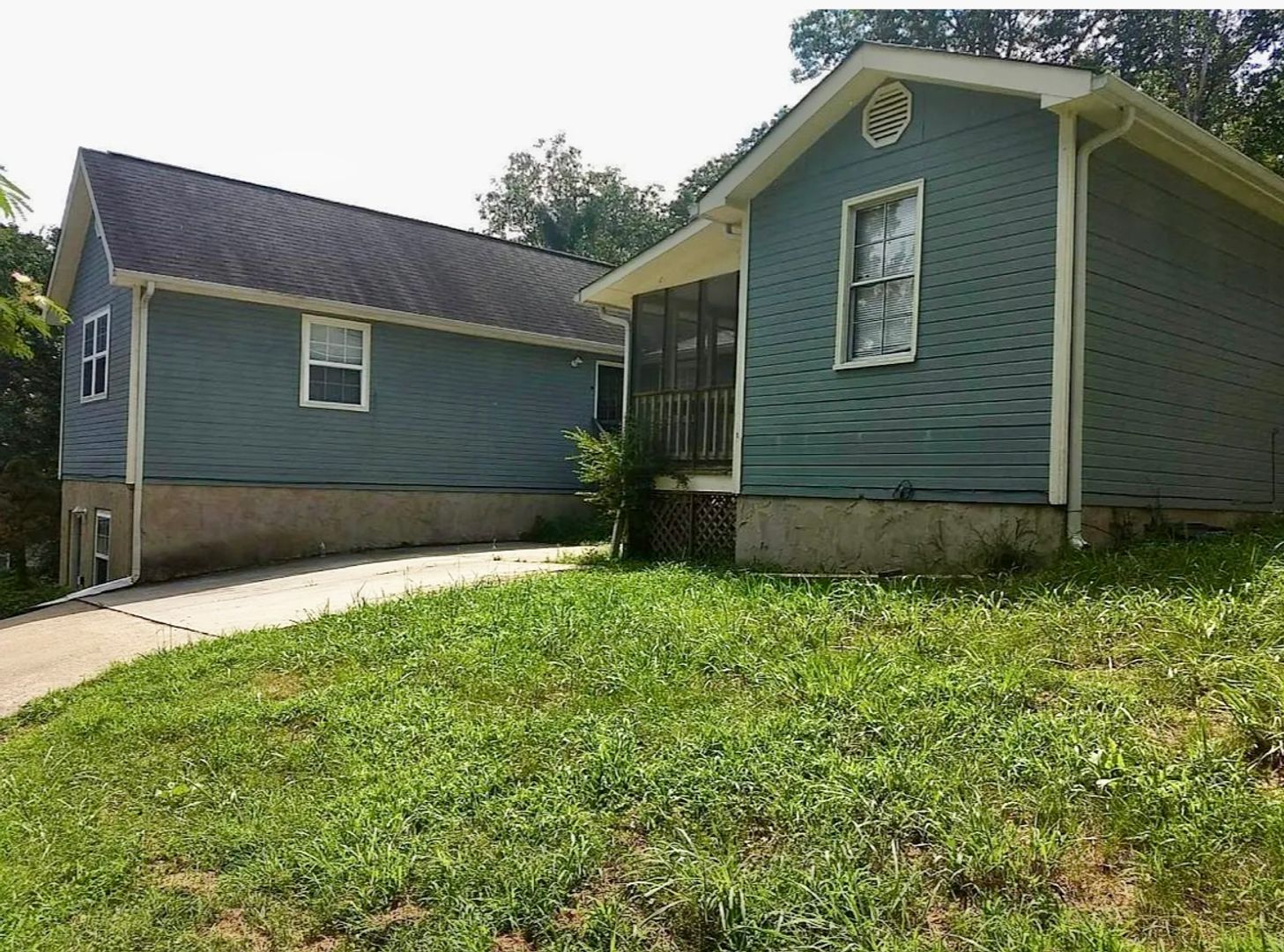 Chattanooga House: 9110 Almond Ridge Rd
