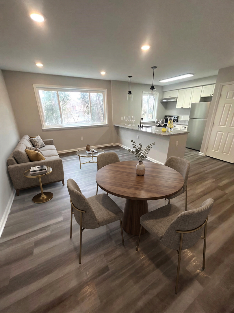 Gaithersburg Apartment: 49 W. Diamond Ave