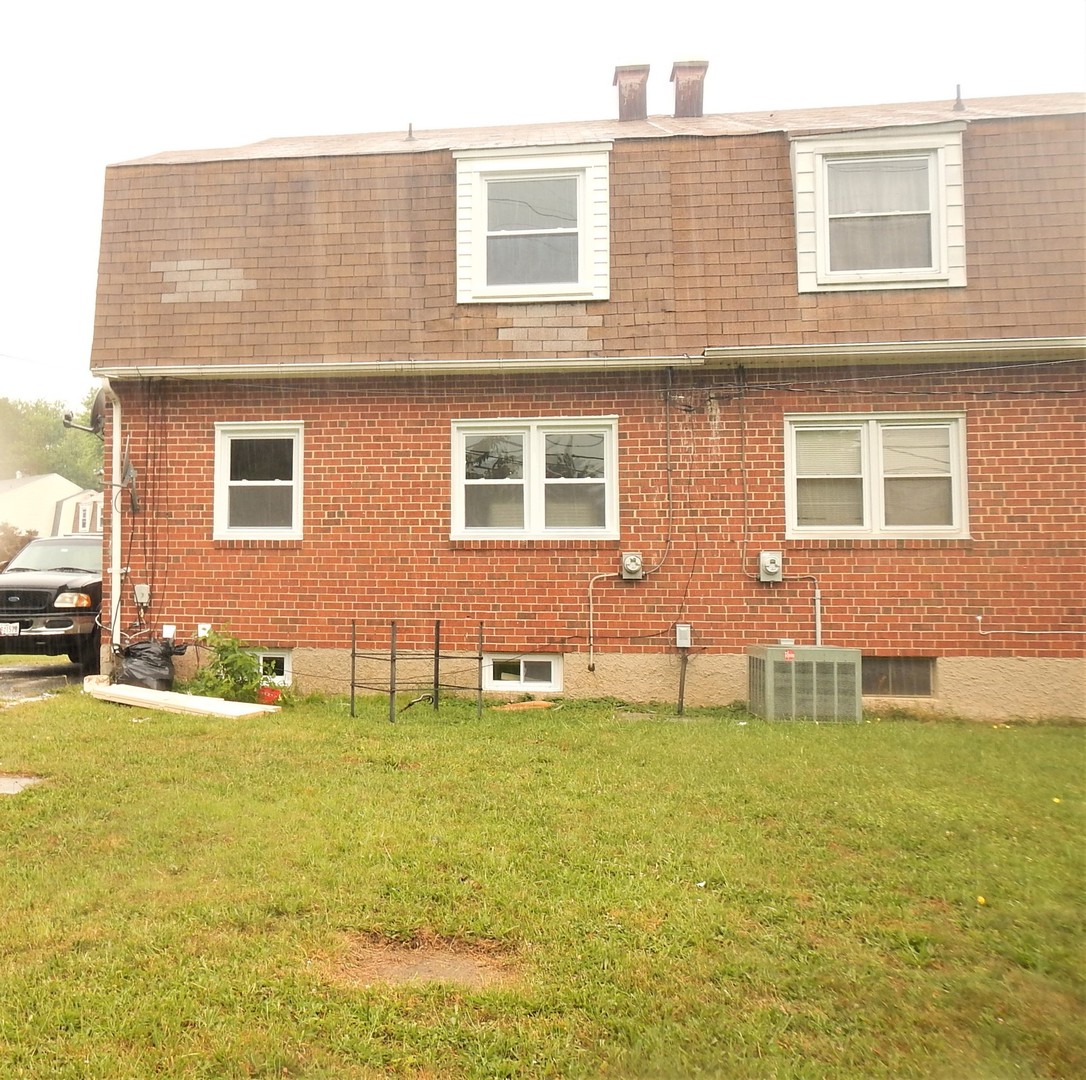 5525 Daywalt Ave 3 of 7