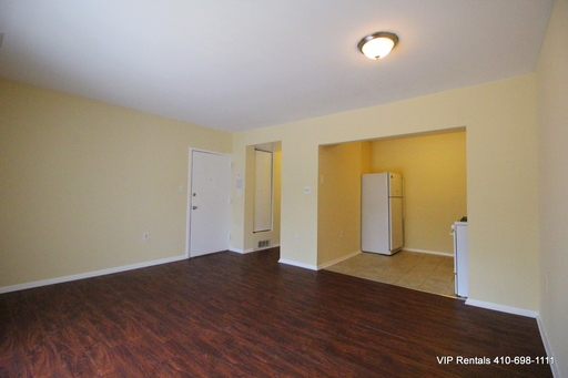 2 Bedroom Rental – 3906 Groveland Ave , D, Baltimore, MD 21215