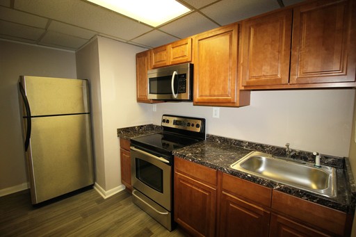 WATER INCLUDED! NEWLY RENOVATED! – photo 1