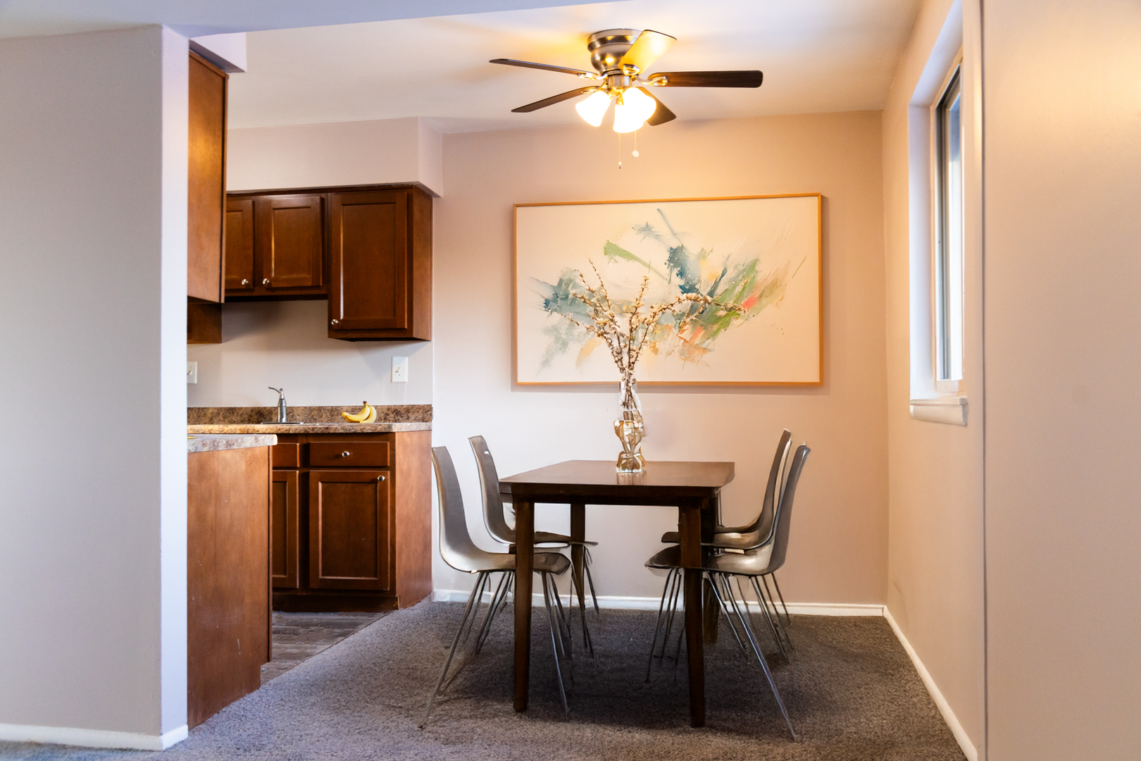 Beautifully Updated 2-Bedroom in Grove Park—Transit Access 2 of 6