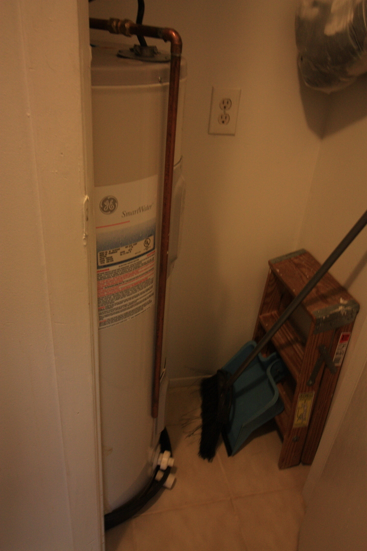 Baltimore Apartment: 4202 St Georges Ave