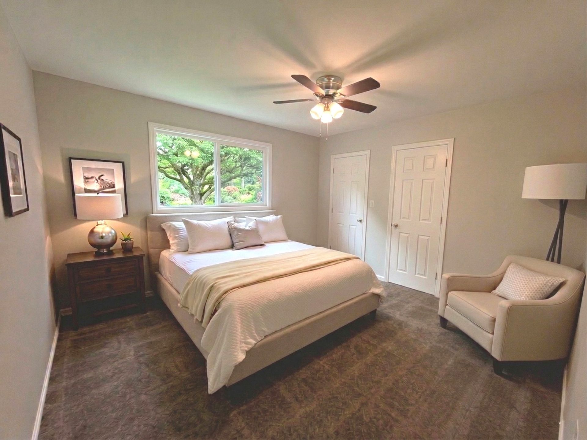Diamond Estates 1 2 of 12