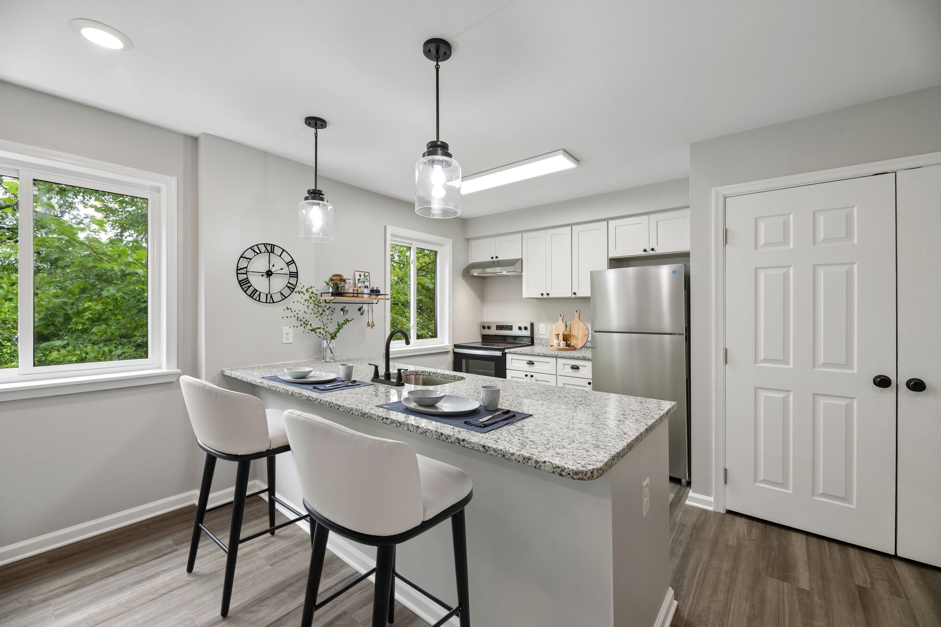 Diamond Estates 1 5 of 12