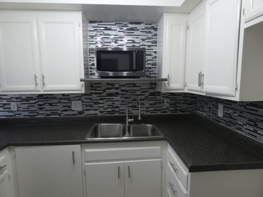 Spacious Two Bedroom – photo 1
