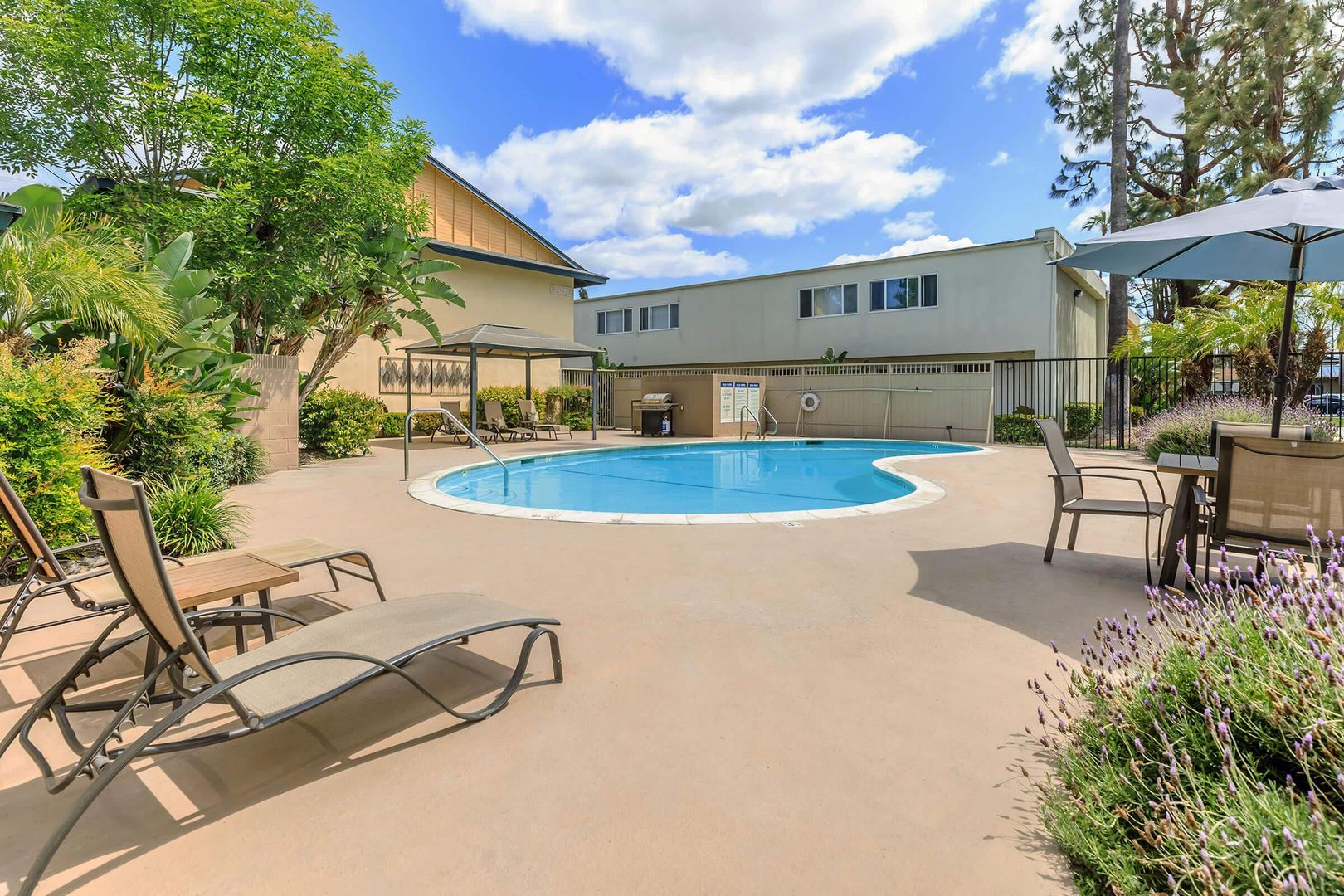 Westminster Apartment: 14452 Goldenwest Street