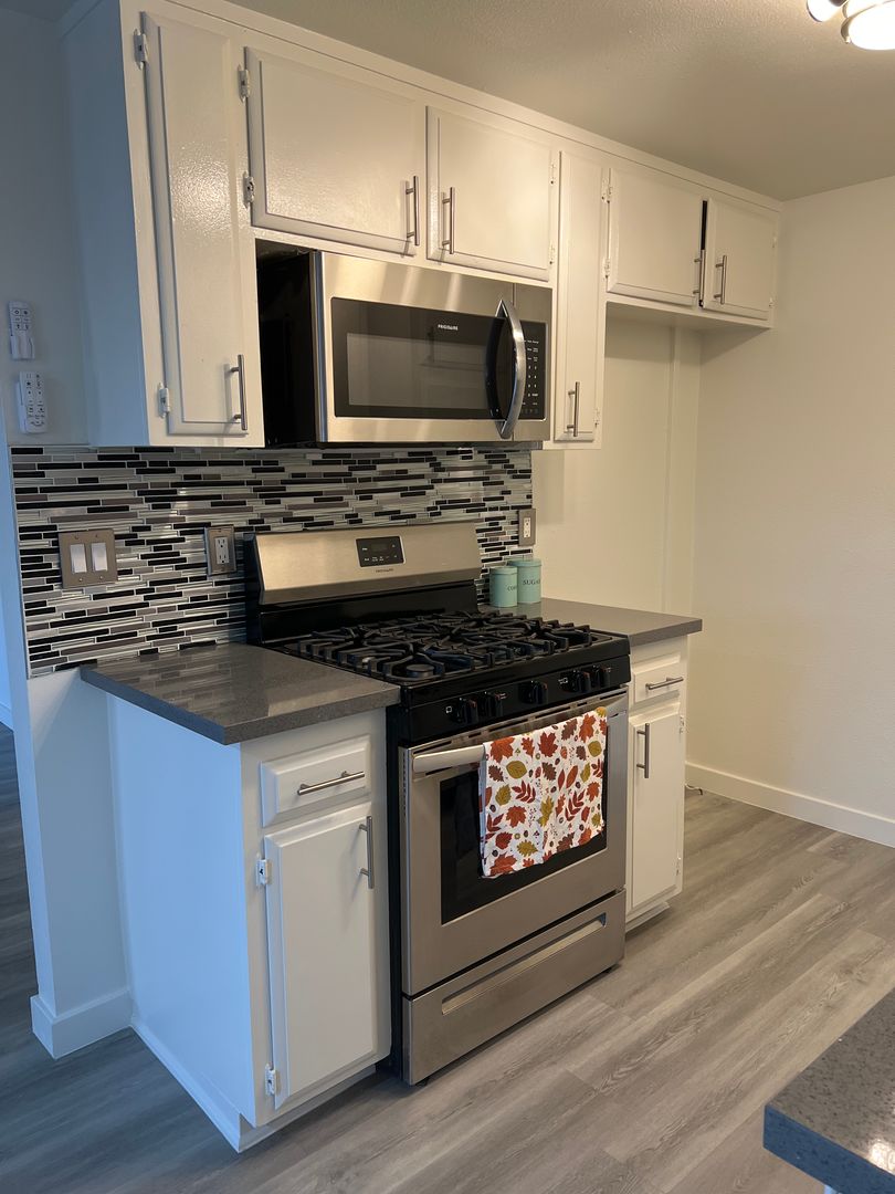 Stanton Apartment: 12381 Arrowhead Street