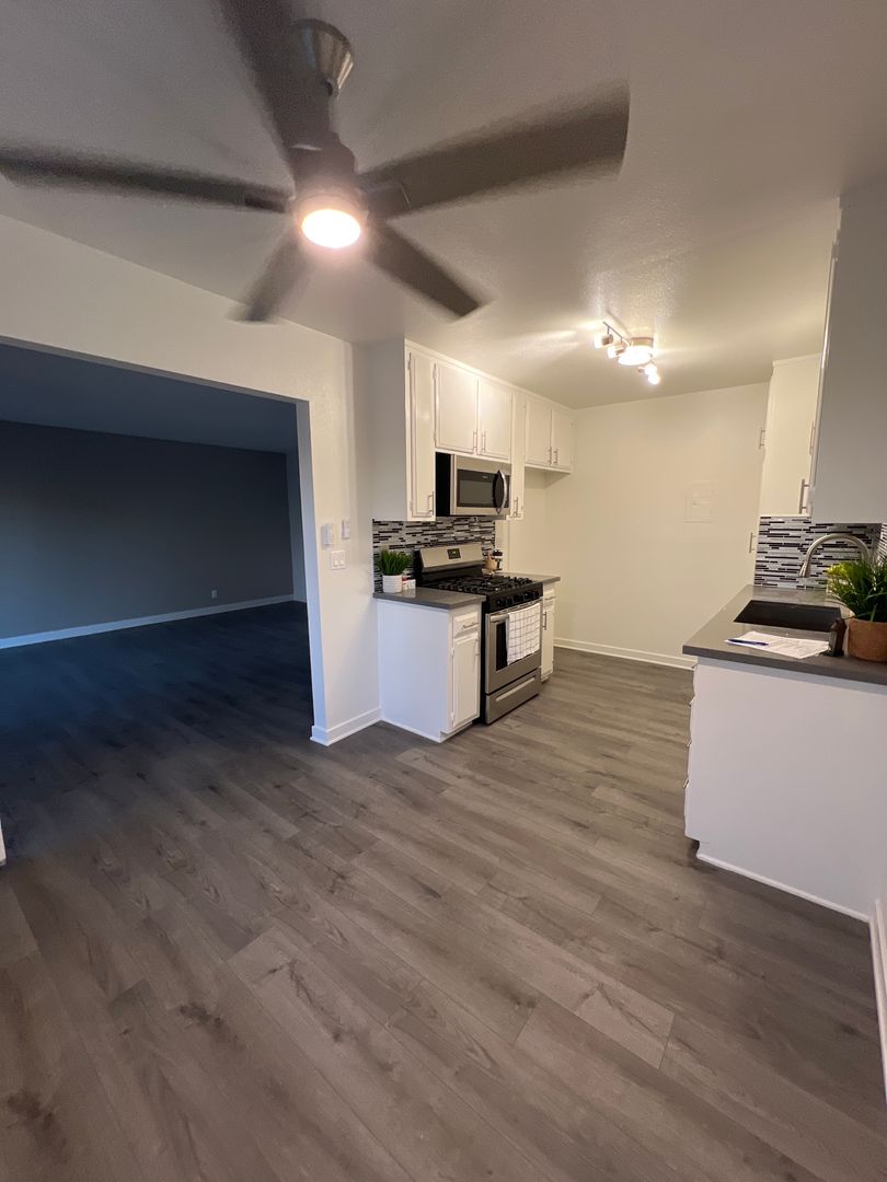 Stanton Apartment: 12381 Arrowhead Street