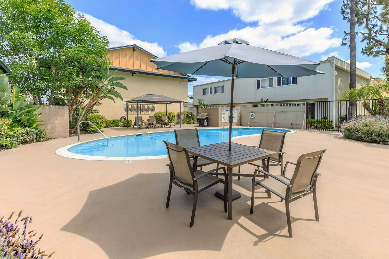 Westminster Apartment: 14452 Goldenwest Street