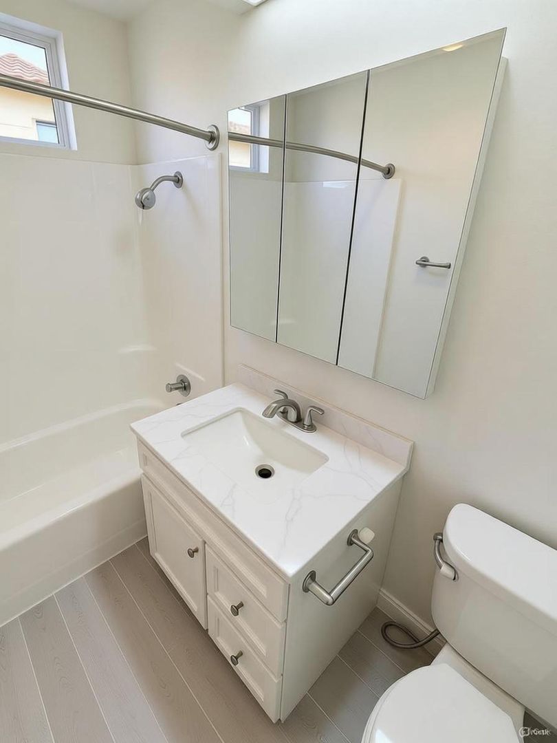 Pasadena Apartment: 2415 Mohawk Street