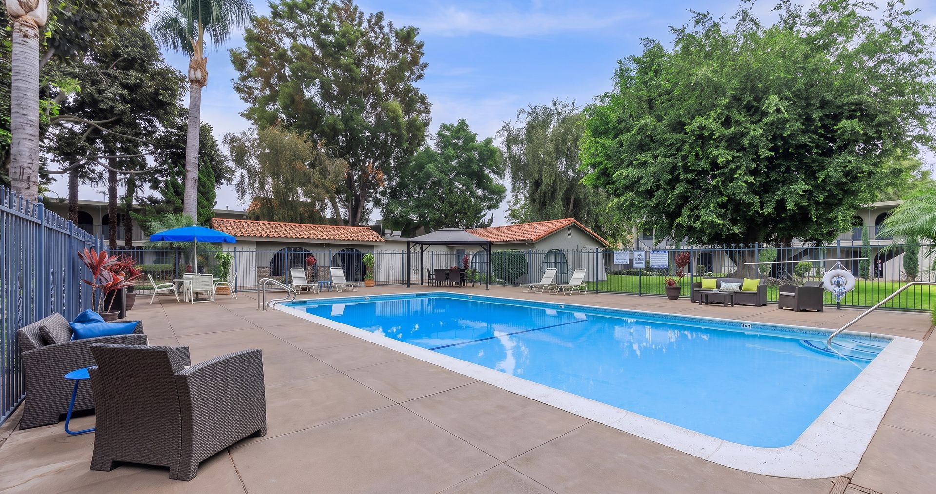 Cerritos Apartment: 18427 Studebaker Road