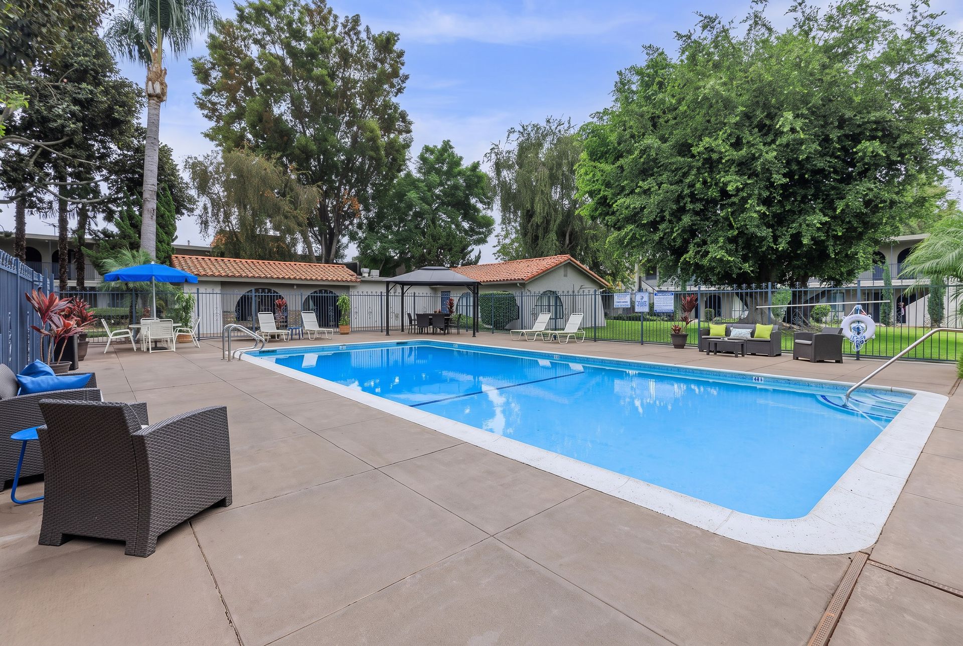 Cerritos Apartment: 18427 Studebaker Road