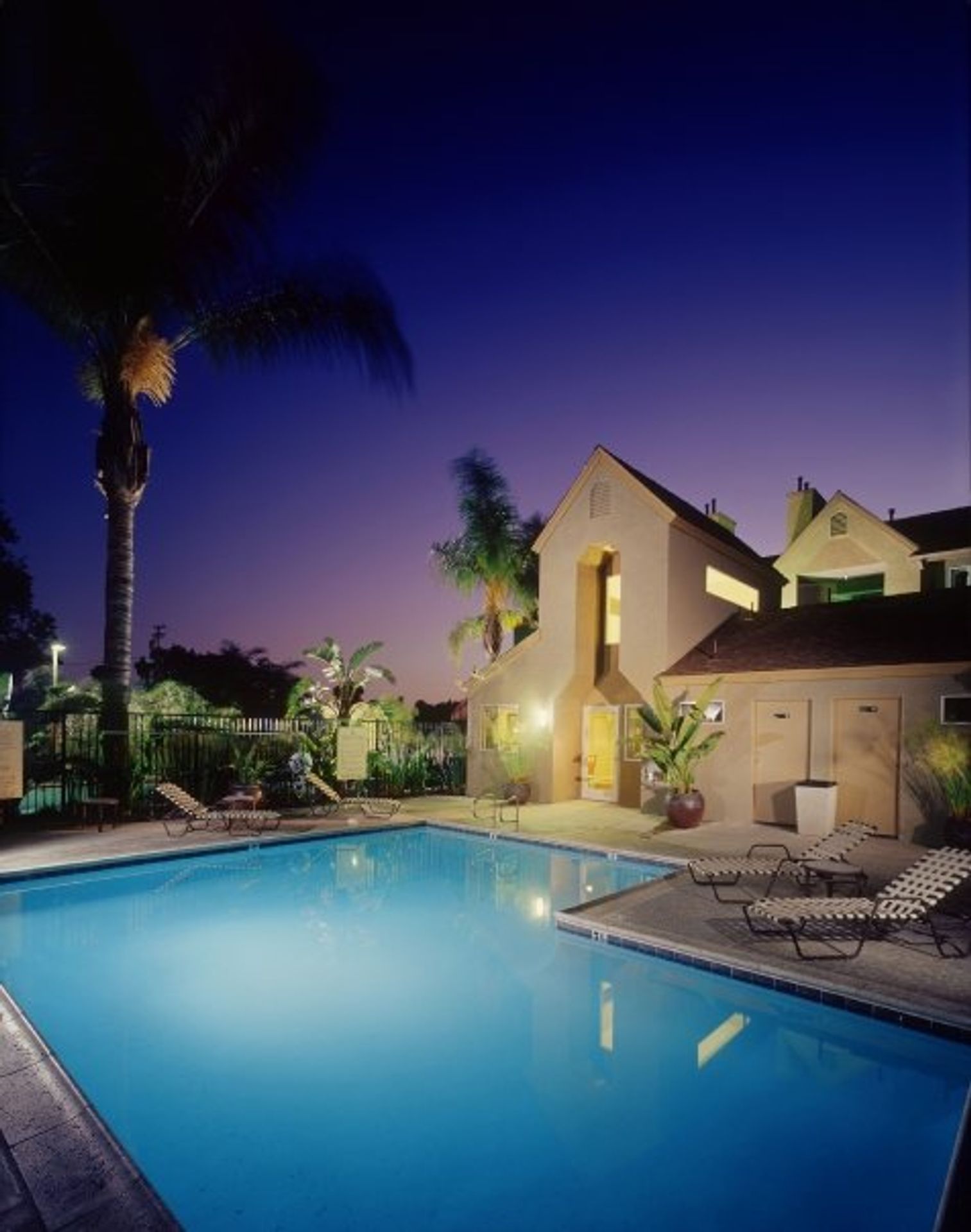 Santa Ana Apartment: 1314 Harbor Boulevard