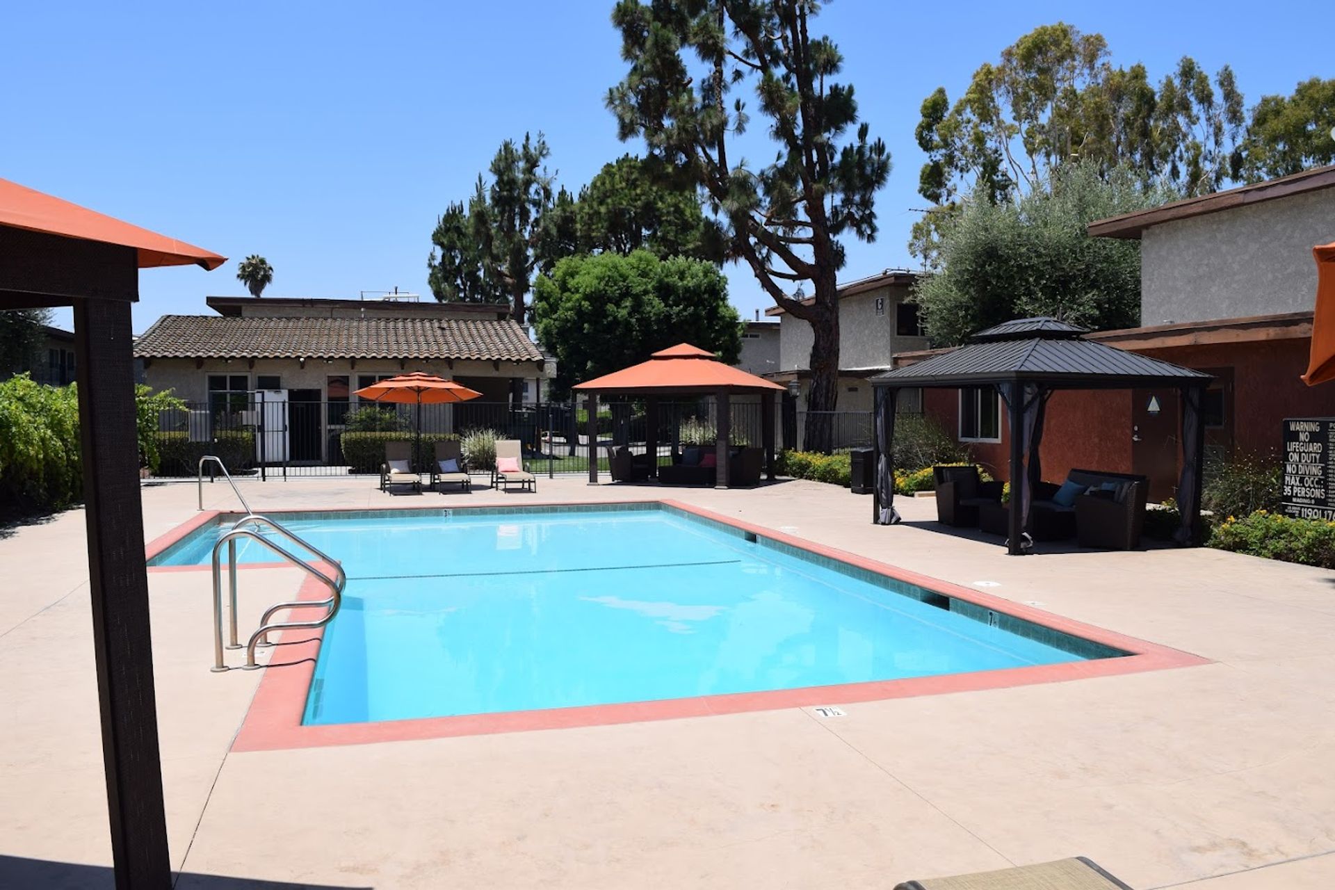 Artesia Apartment: 11901 176th Street