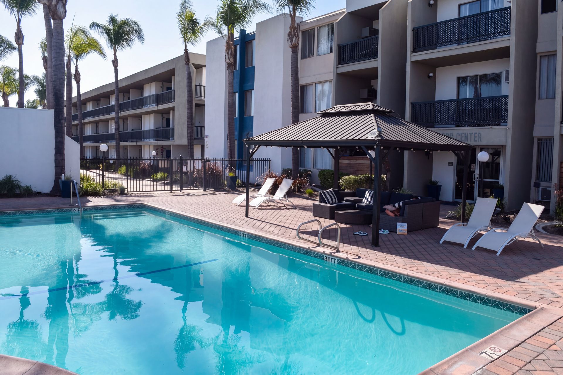 Anaheim Apartment: 1020 Magnolia Avenue