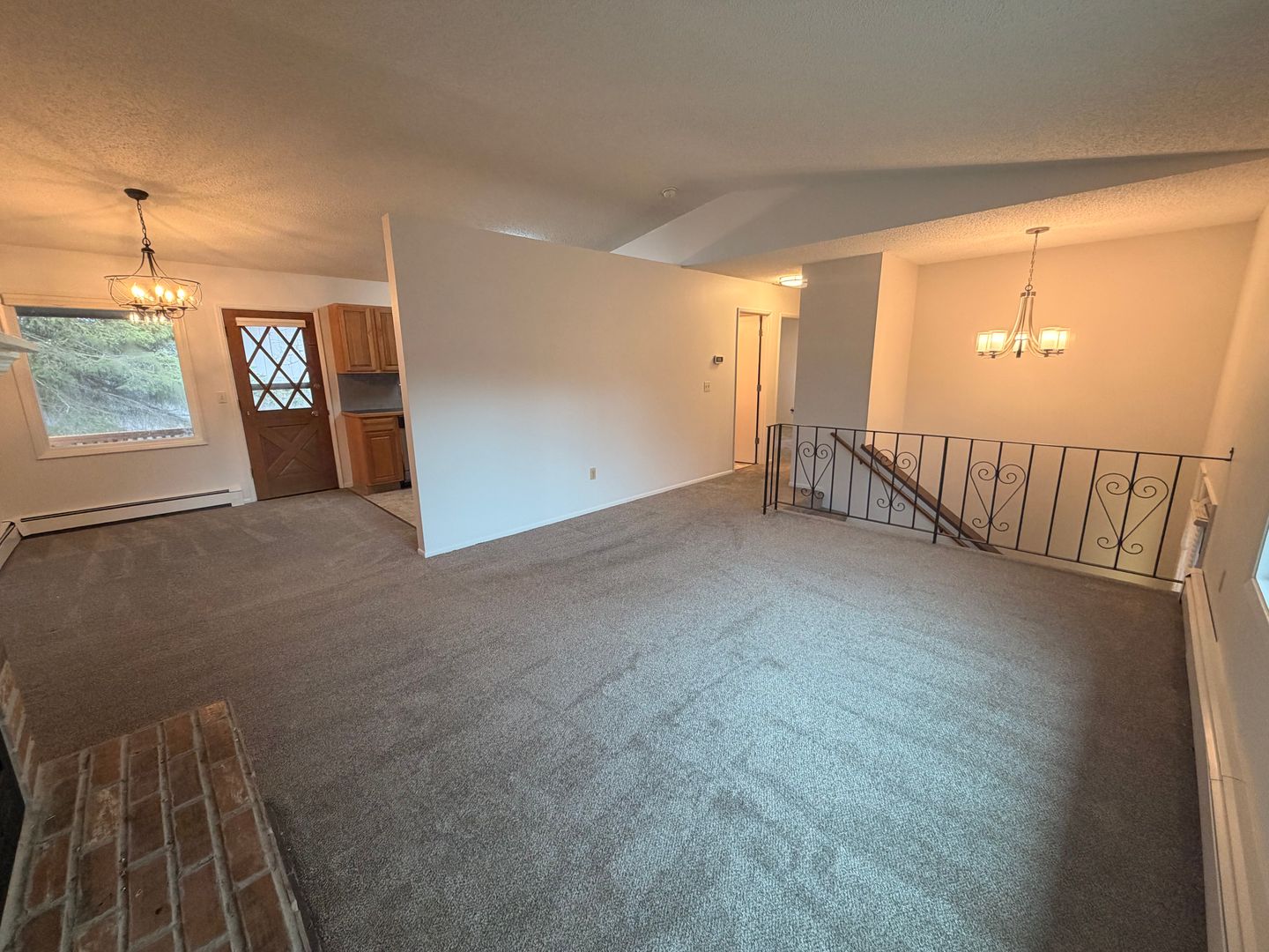 Anchorage House: 6721 Foothill Drive