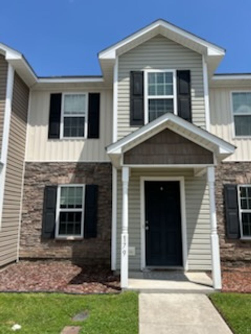 Jacksonville Townhome: 179 Glen Cannon Drive